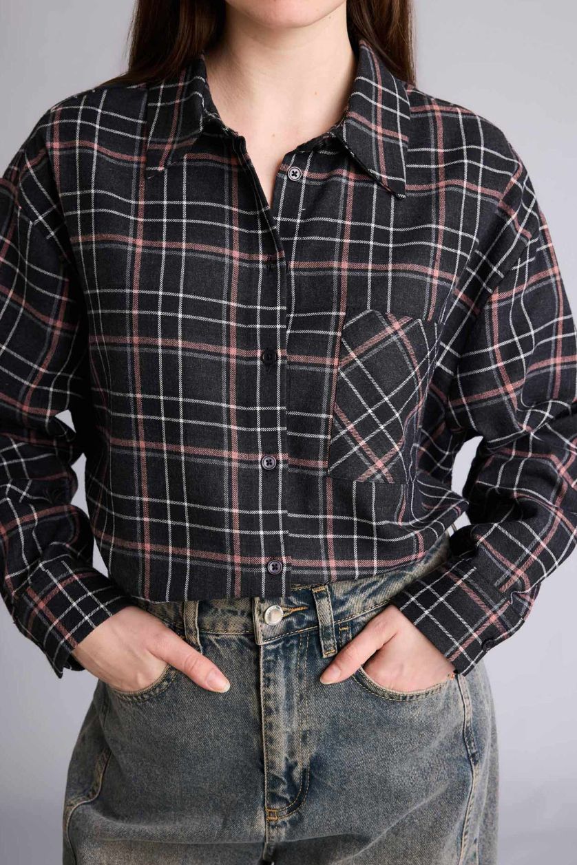 Woman Black Oversize Fit Shirt Collar Flanel Plaid Long Sleeve Shirt