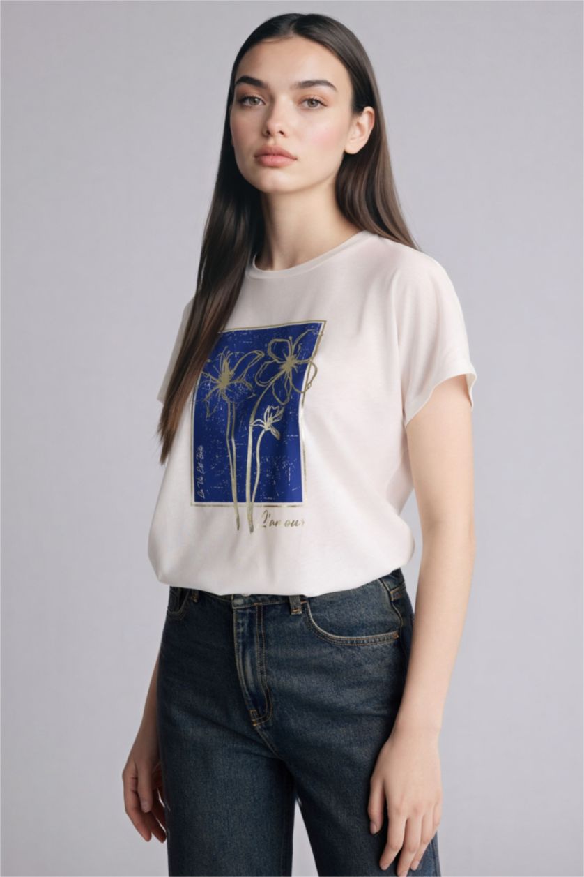 WOMAN Ecru Woman Short Sleeve T-Shirt