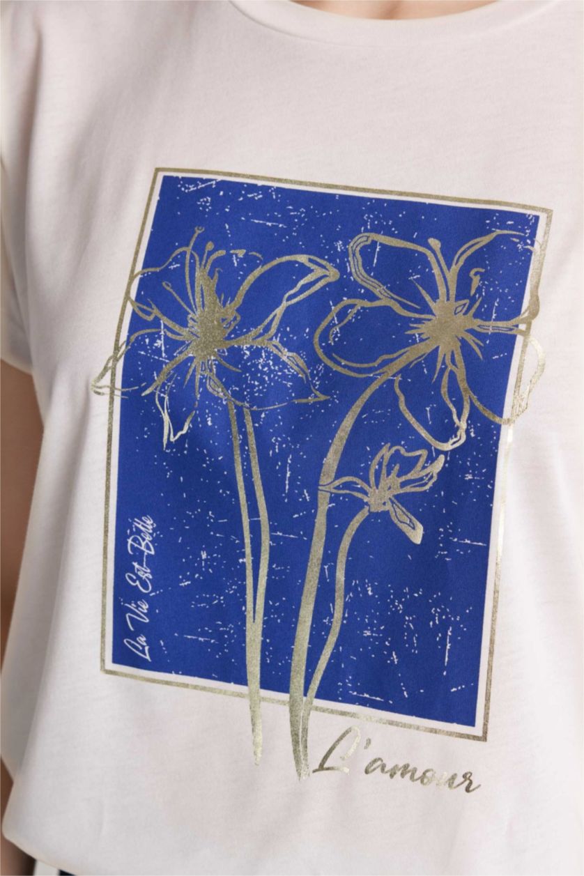 WOMAN Ecru Woman Short Sleeve T-Shirt