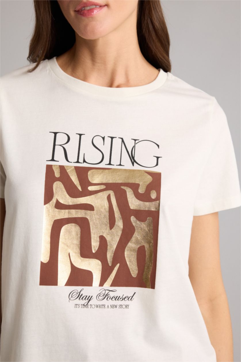 حريمي بيج فاتح Woman Short Sleeve T-Shirt