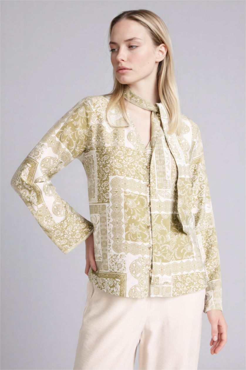 Kadın Ekru Şal Yaka Desenli Gömlek