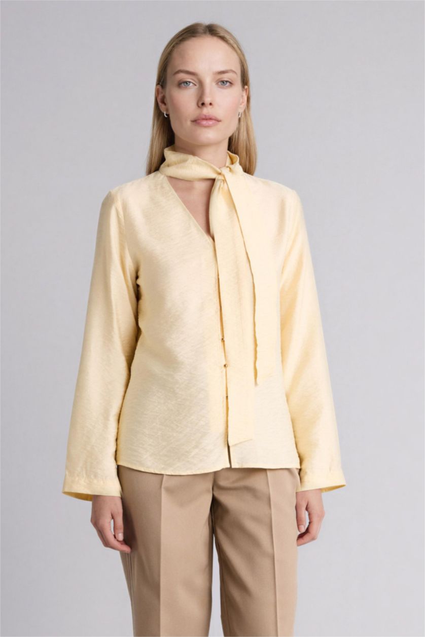 FEMME Jaune Clair Chemise à manches longues et col V Coupe régulière