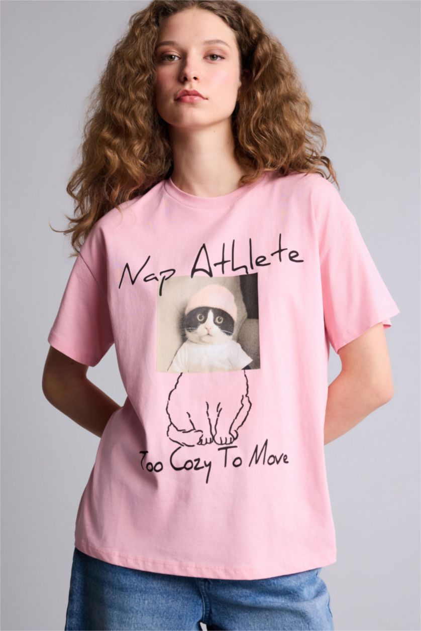 Kadın Açık Pembe Oversıze Bisiklet Yaka Baskılı Kısa Kollu Tişört