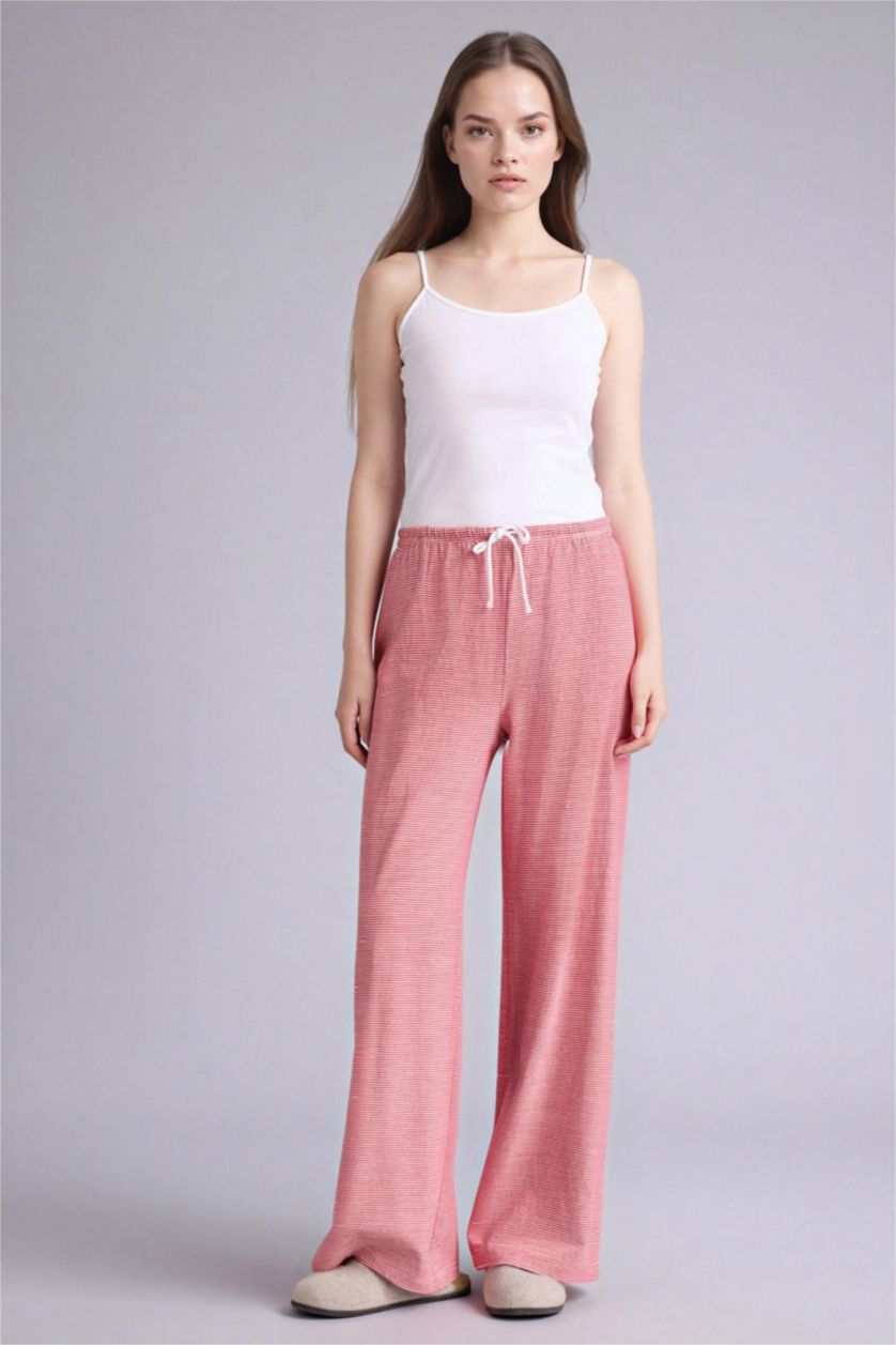 Woman Red Regular Fit Ribana Knitted Bottoms