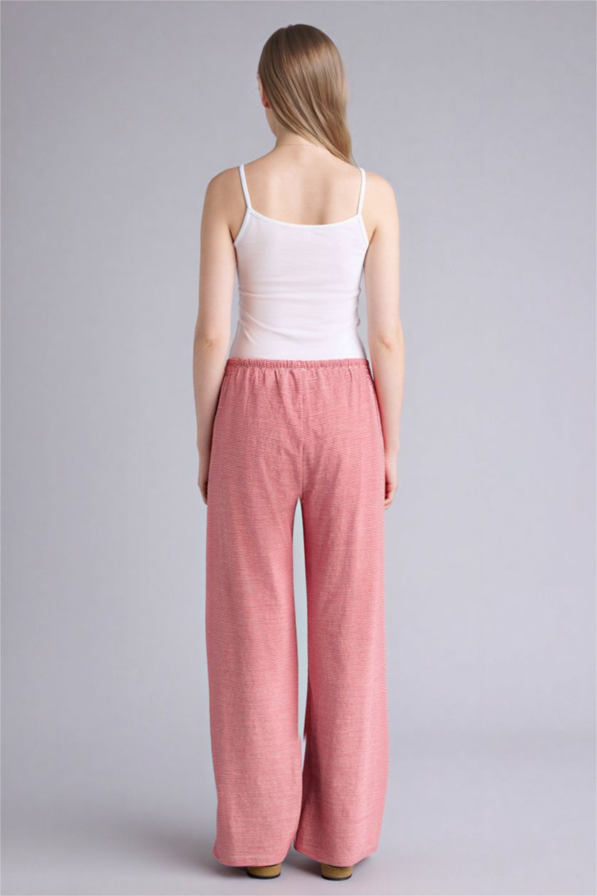 Woman Red Regular Fit Ribana Knitted Bottoms