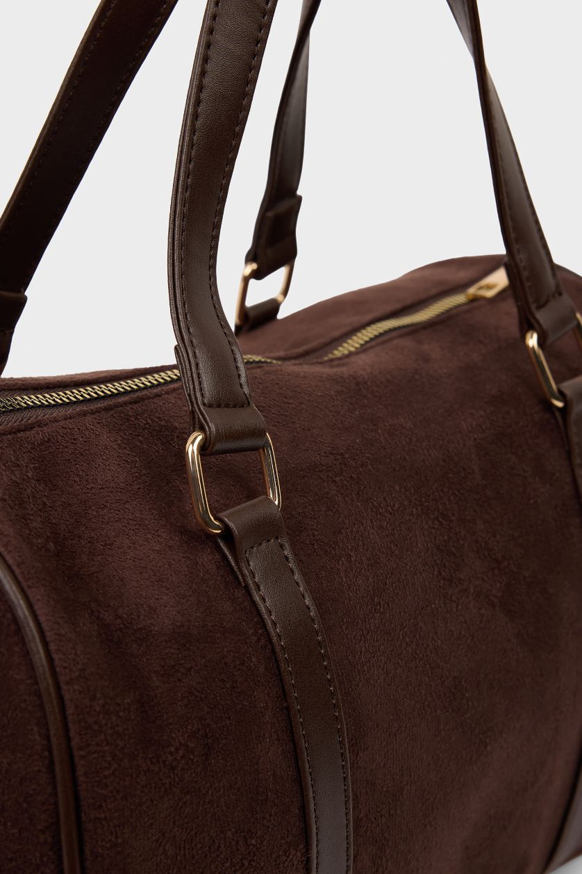 نساء بني غامق شنطة يد شمواه