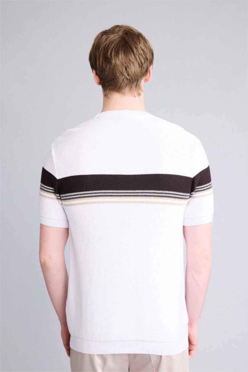 رجالي بيج فاتح تيشيرت نص كم قصة عادية