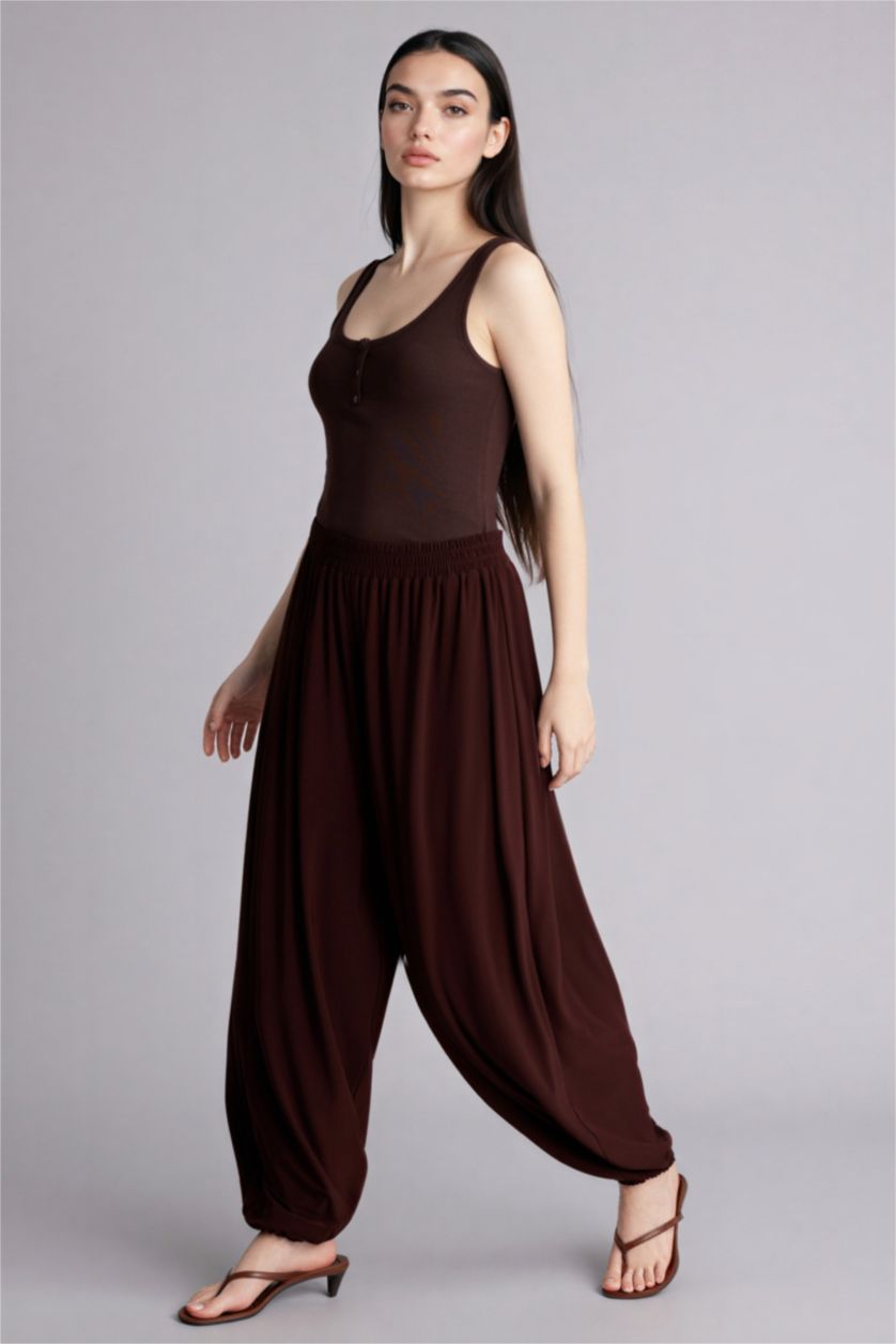 Әйелдерге Қоңыр баллон Шалбар