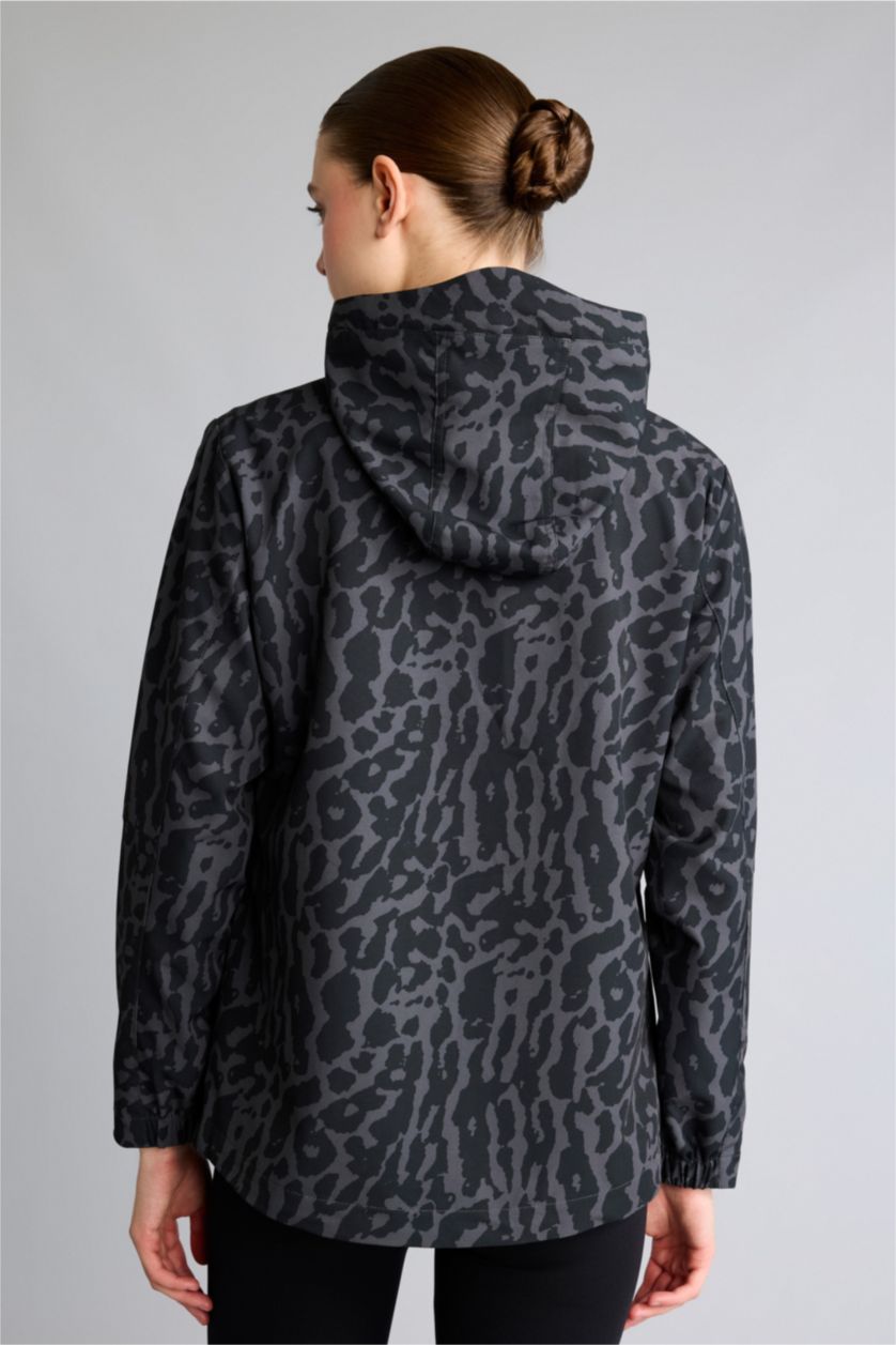 Женщины Черный Дождевик Standard Fit на молнии с капюшоном