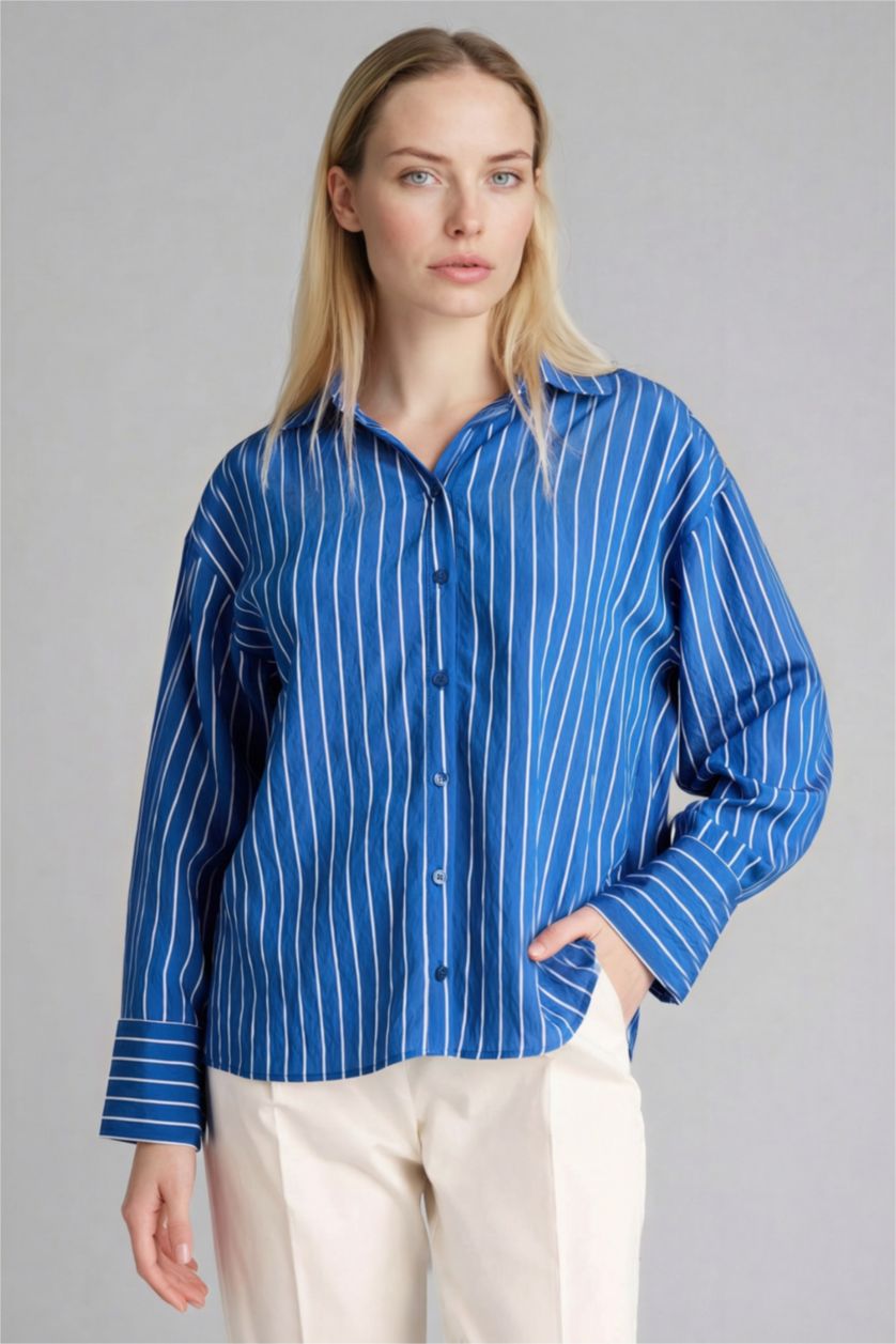 Woman NAVY Relax Fit Long Sleeve Shirt