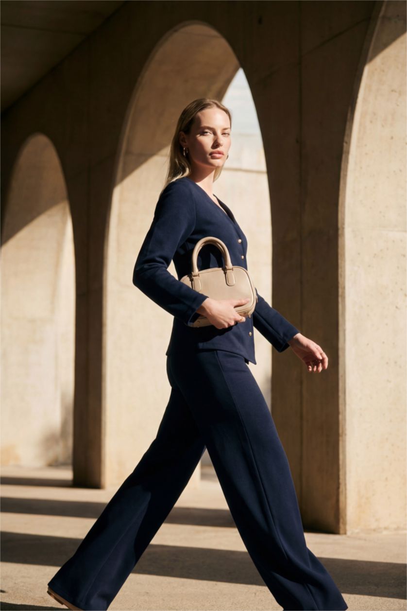 Kadın Lacivert Straıght Wıde Düz Paça Pantolon