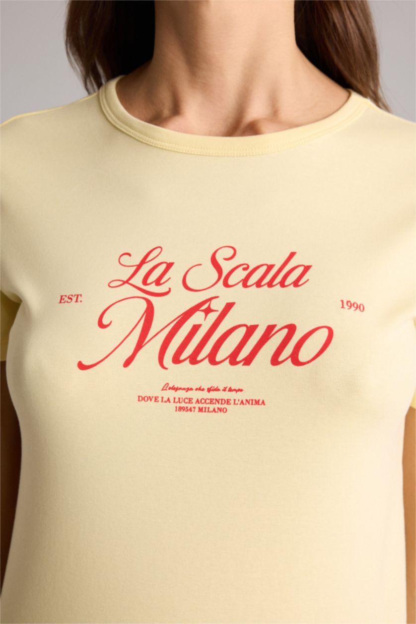 حريمي أصفر فاتح Woman Short Sleeve T-Shirt