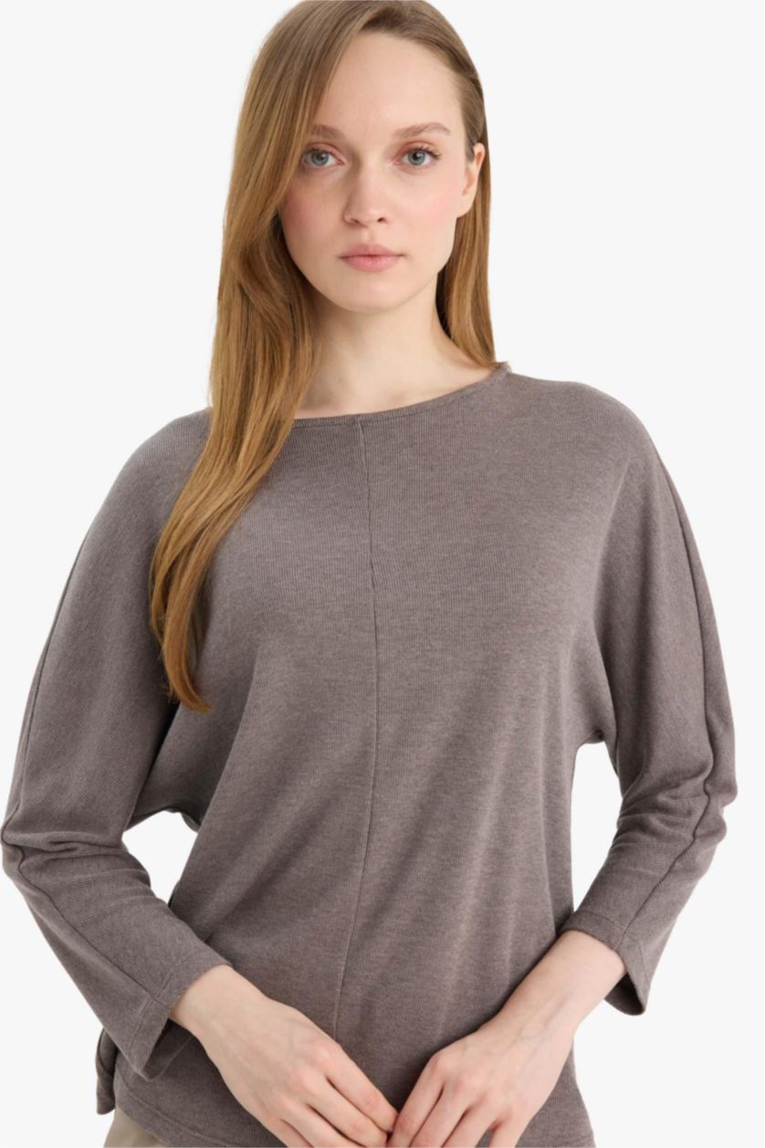 Woman Light Brown Boat Neck Long Sleeve T-Shirt