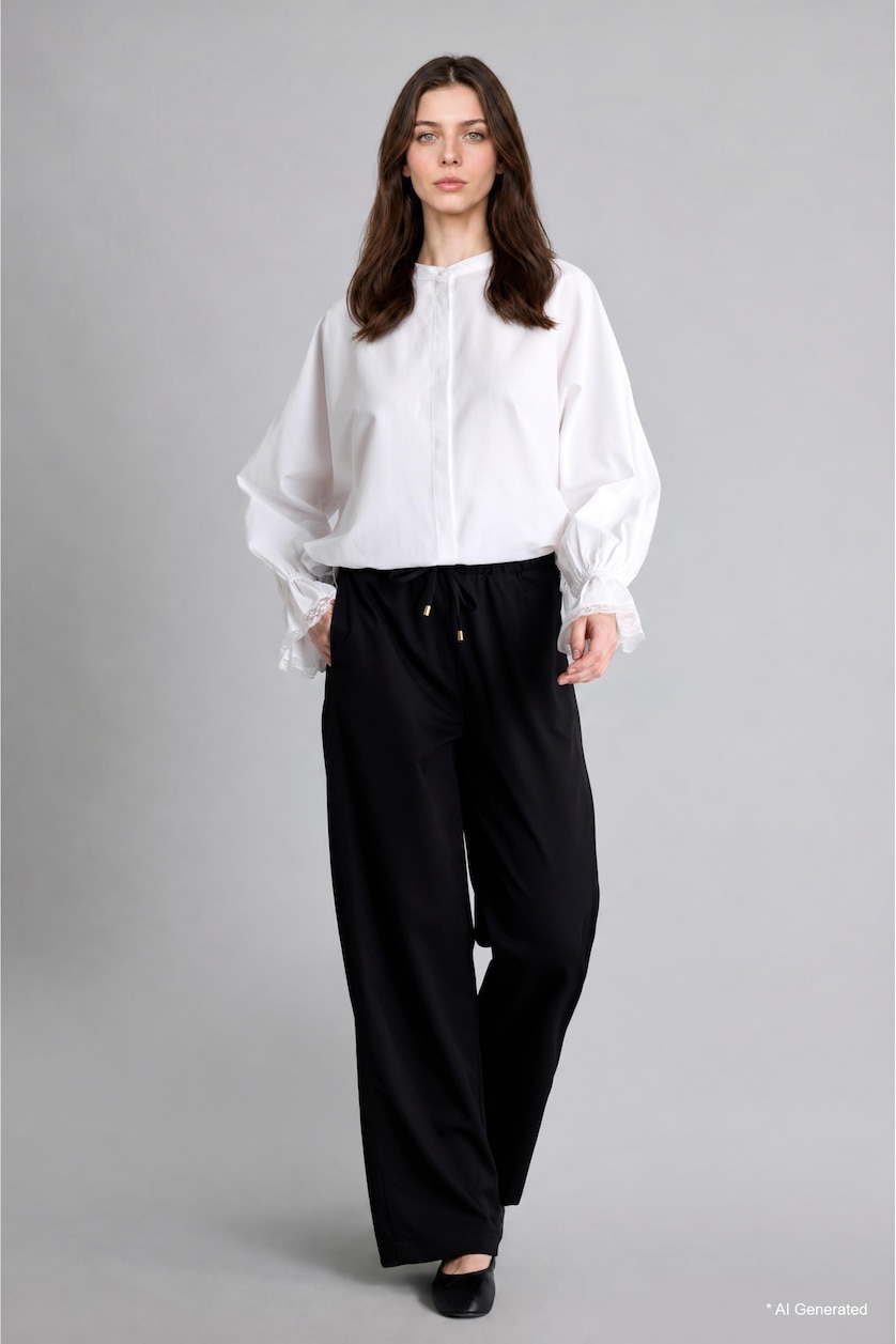 Woman Black Regular Fit Trousers