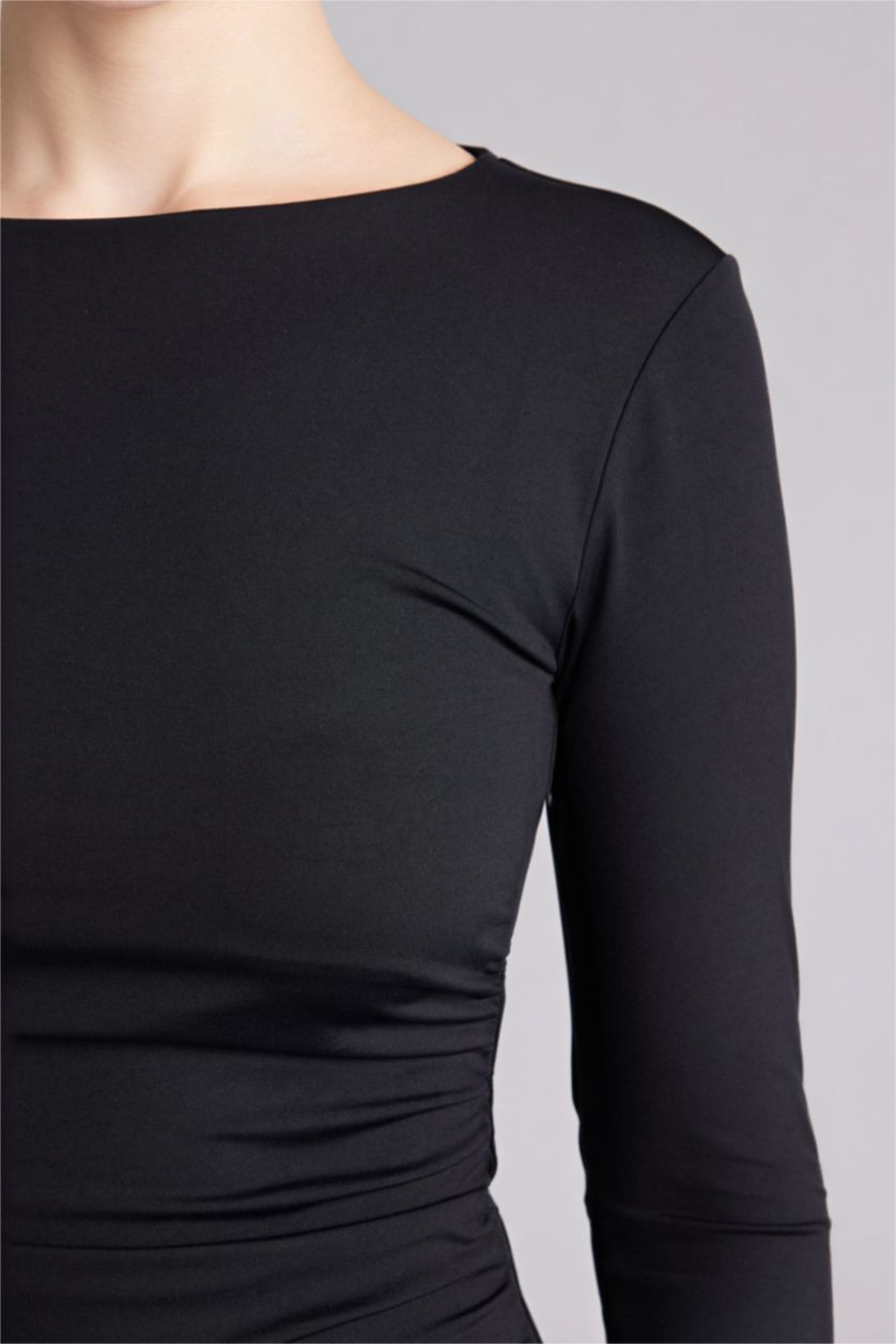 Woman Black تيشيرت ردن طويل سليم فيت وياخة مستديرة