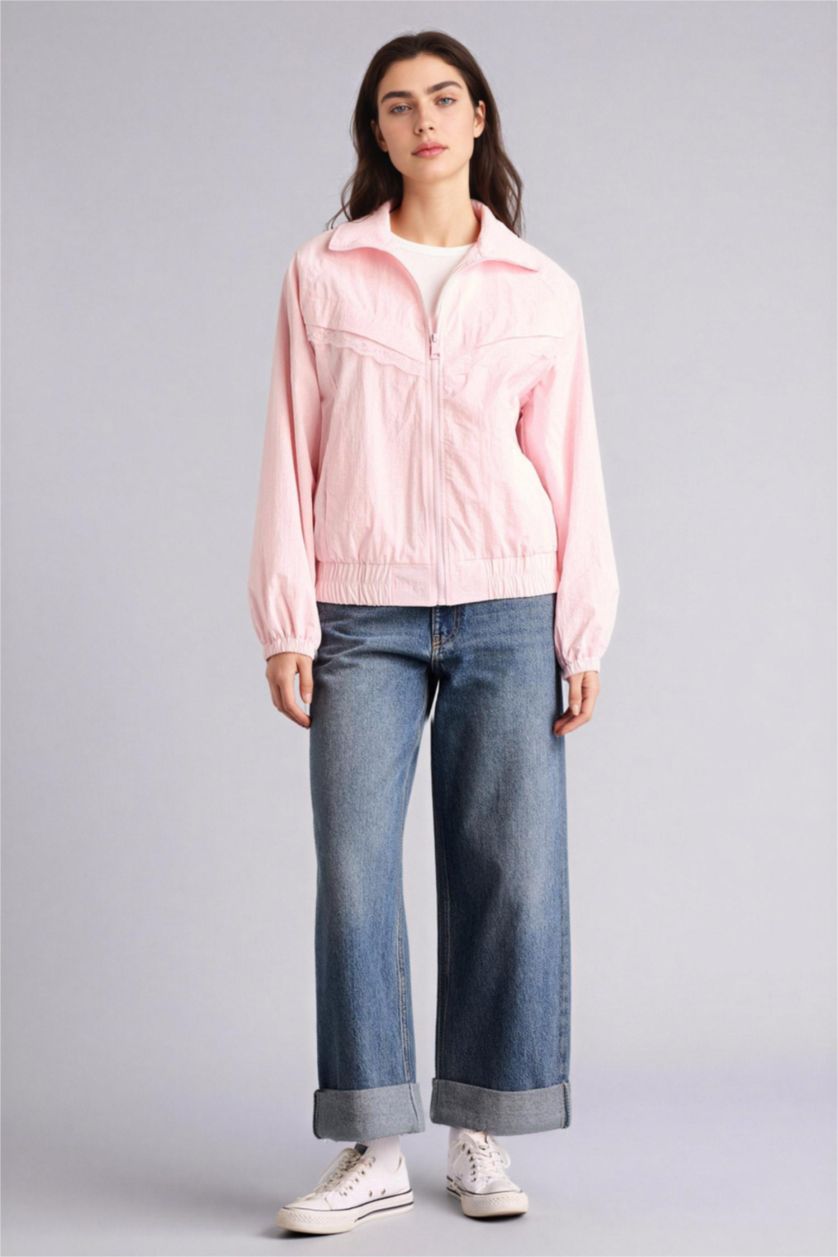 نساء زهري فاتح جاكيت برقبة عالية مبطن