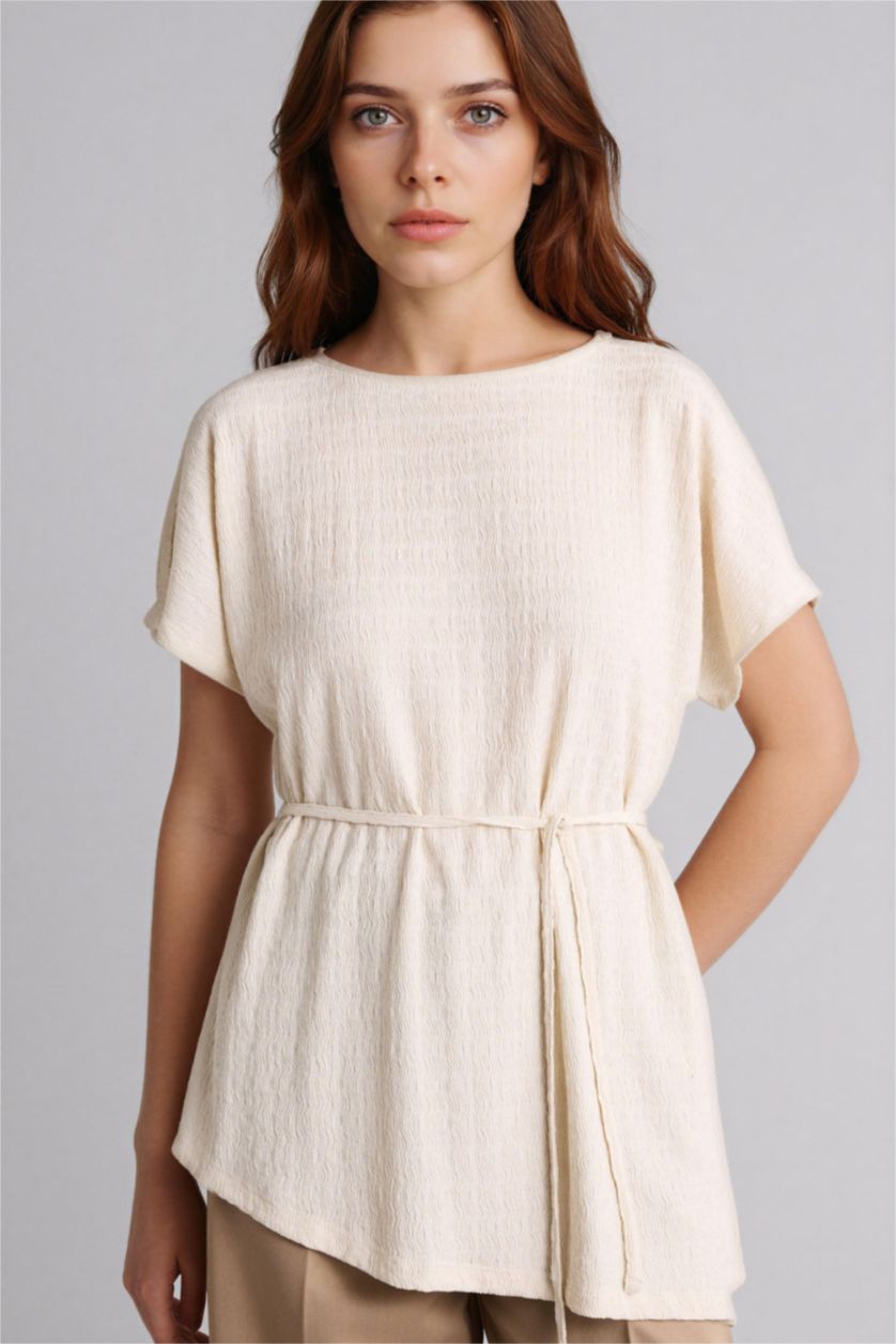 Kadın Taş Asimetrik Kayık Yaka Bürümcük Kısa Kollu Tişört