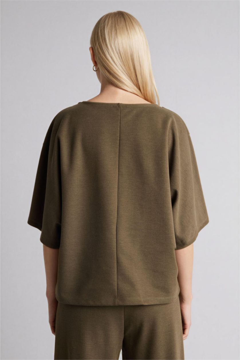 نساء كاكي داكن تيشيرت نص ردن وياخة عريضة