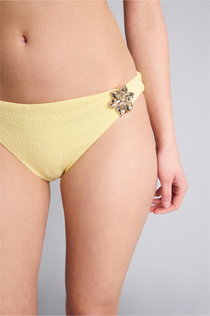 Kadın Sarı Regular Fit Krinkıl Bikini Alt
