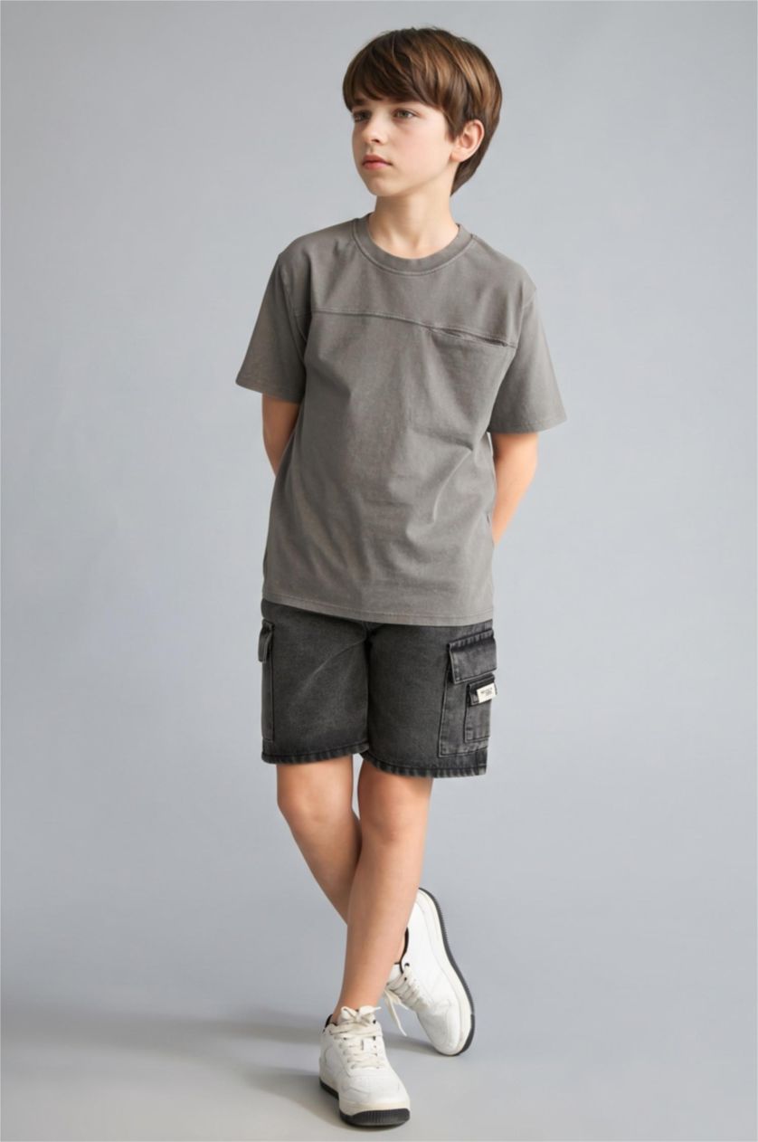 Erkek Çocuk - Genç Erkek Koyu Gri New Regular Fıt Bisiklet Yaka Kısa Kollu Tişört Erkek Çocuk