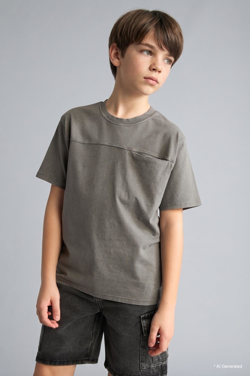 BOYS & TEENS Dark Grey Boy New Regular Fit Crew Neck T-Shirt