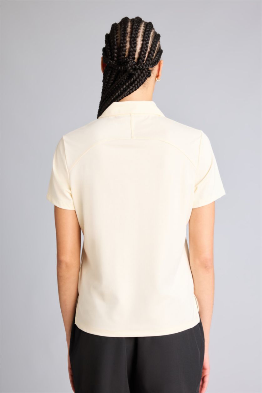 Женщины Бежевый Спортивная шелковая футболка поло Standard Fit с коротким рукавом