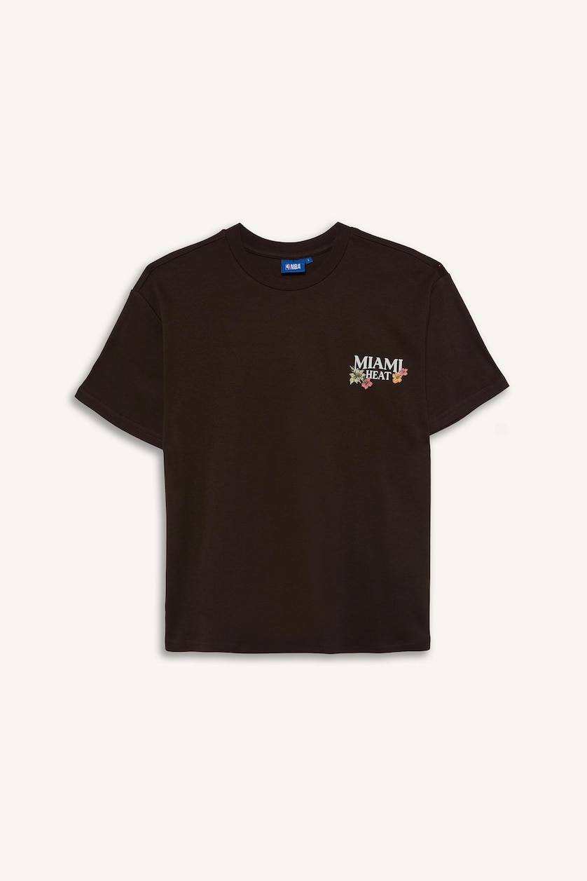 Women Brown by the NBA Miami Heat Oversize Fit Short Sleeve T-Shirt