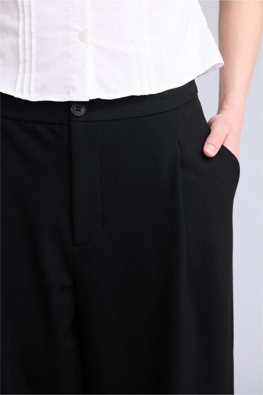 Kadın Siyah Balloon Fıt Yarı Elastik Bantlı Bel Pantolon