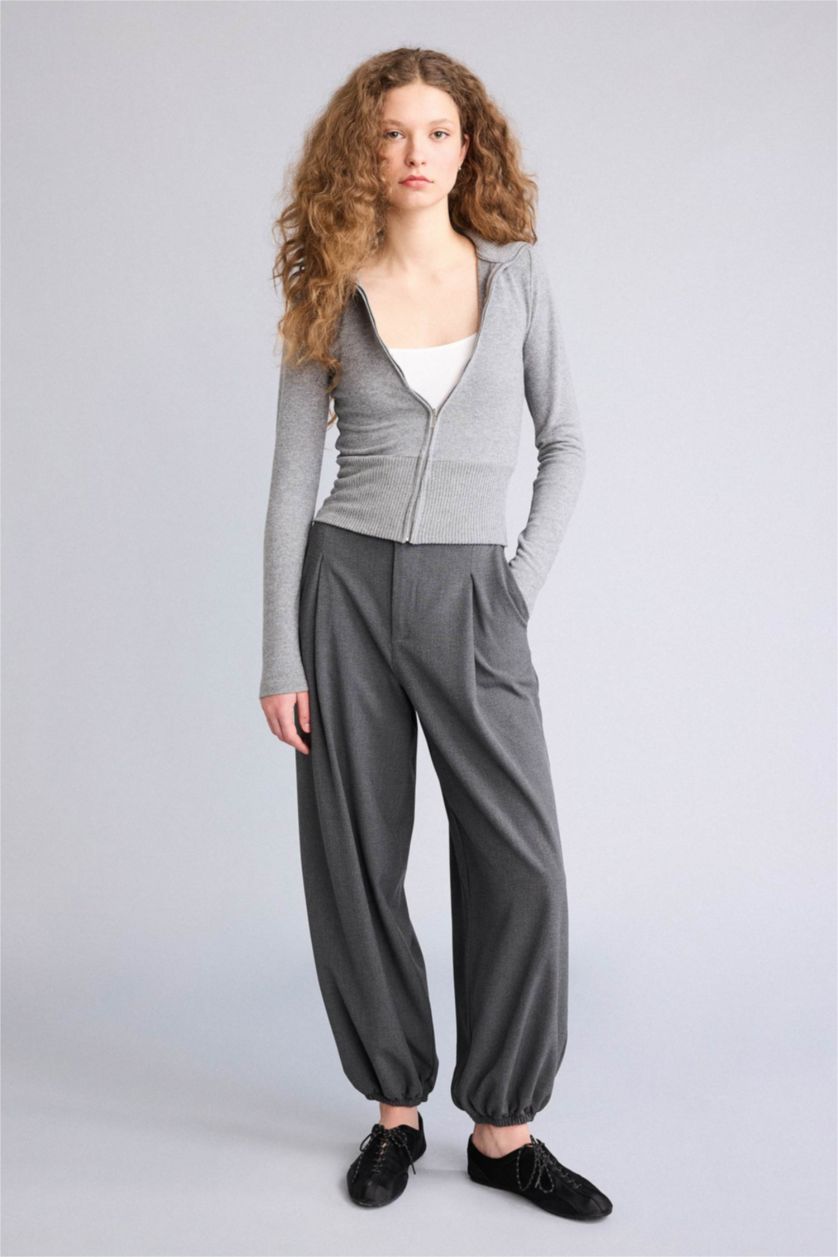 Woman Grey Balloon Fit Double Pocket Trousers