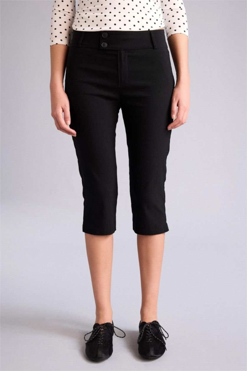 حريمي أسود بنطلون كابري وخصر عادي