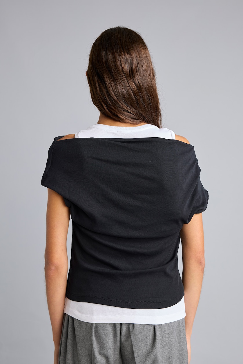 Women Black Slim Fit One Shoulder Ribana Short Sleeve T-Shirt
