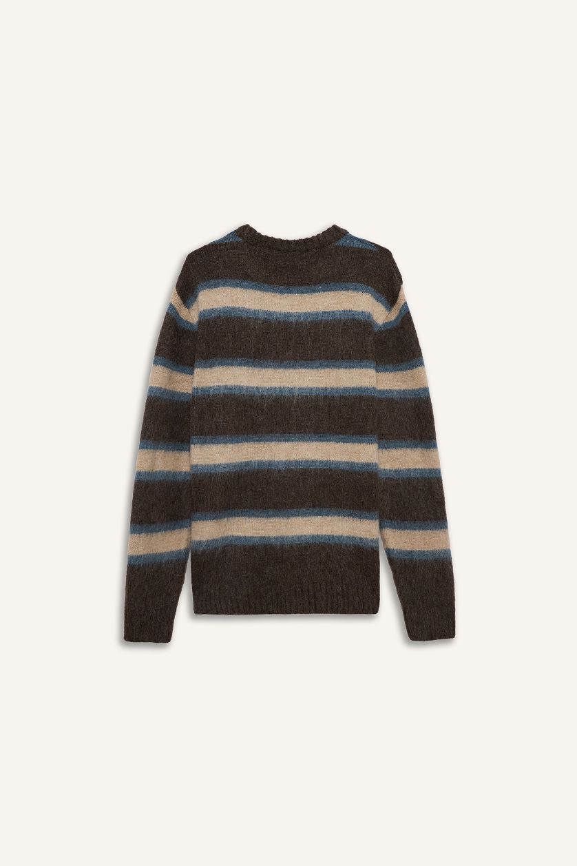 رجال بني فاتح بلوز تريكو قصة عادية