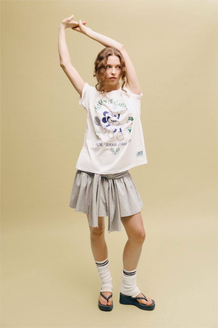 Kadın Kırık Beyaz Dısney Mıckey & Mınnıe Oversıze Bisiklet Yaka Baskılı Kısa Kollu Tişört