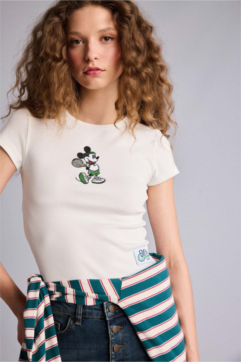 Kadın Kırık Beyaz Dısney Mıckey & Mınnıe Fıtted Nakışlı Tişört