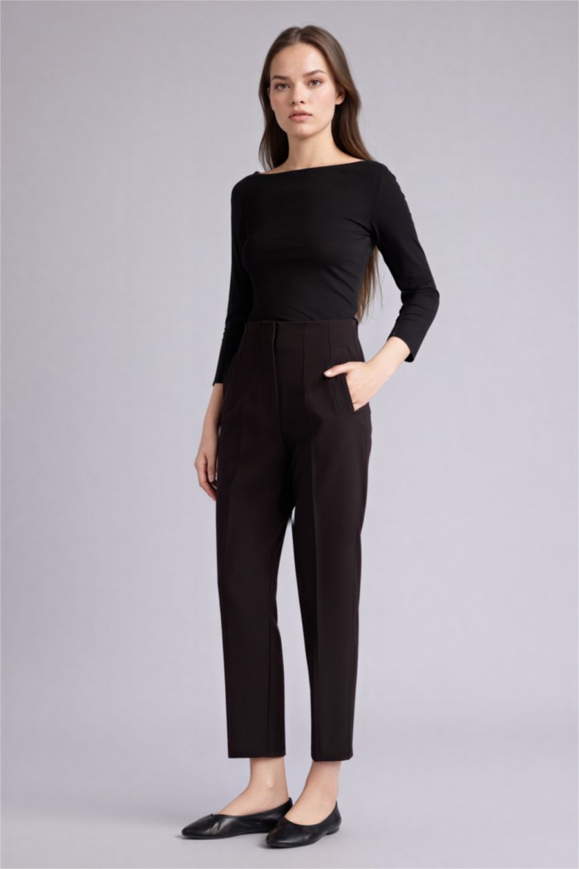 Kadın Siyah Slım Fıt Kayık Yaka Uzun Kollu Tişört