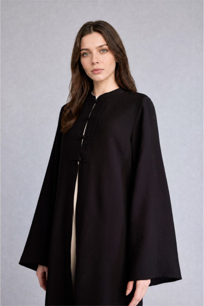 Woman Black Regular Fit