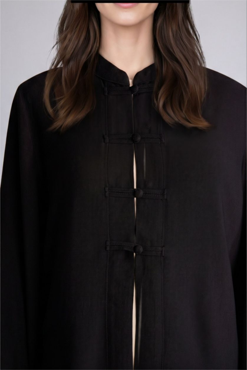 Woman Black Regular Fit