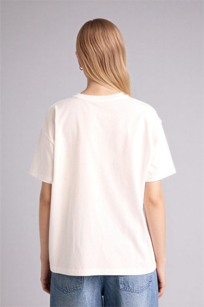 نساء اوف وايت تيشيرت اوفر سايز مطبوع