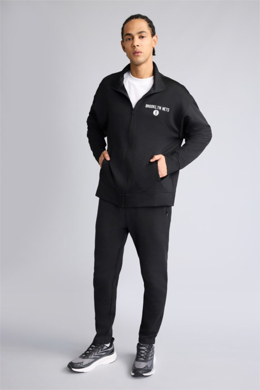 MAN Black Oversize Fit Brooklyn Nets Licensed Cardigan