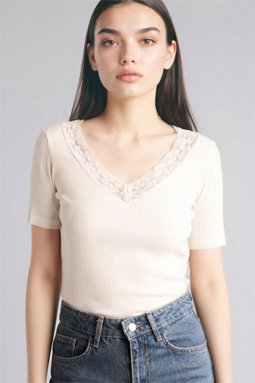 WOMAN Ecru Woman Short Sleeve T-Shirt