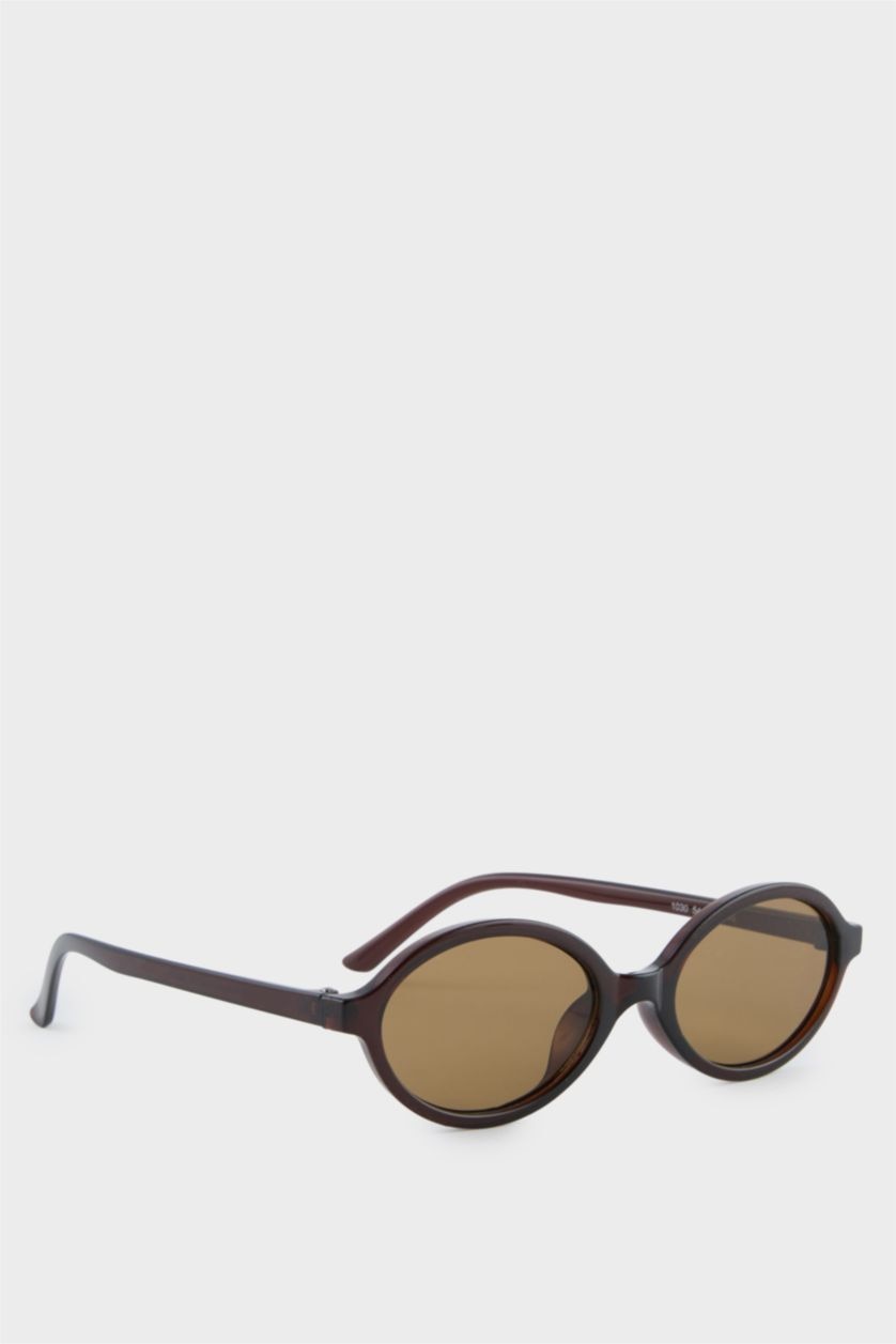 Kadın Kahve Kadın Güneş Gözlüğü