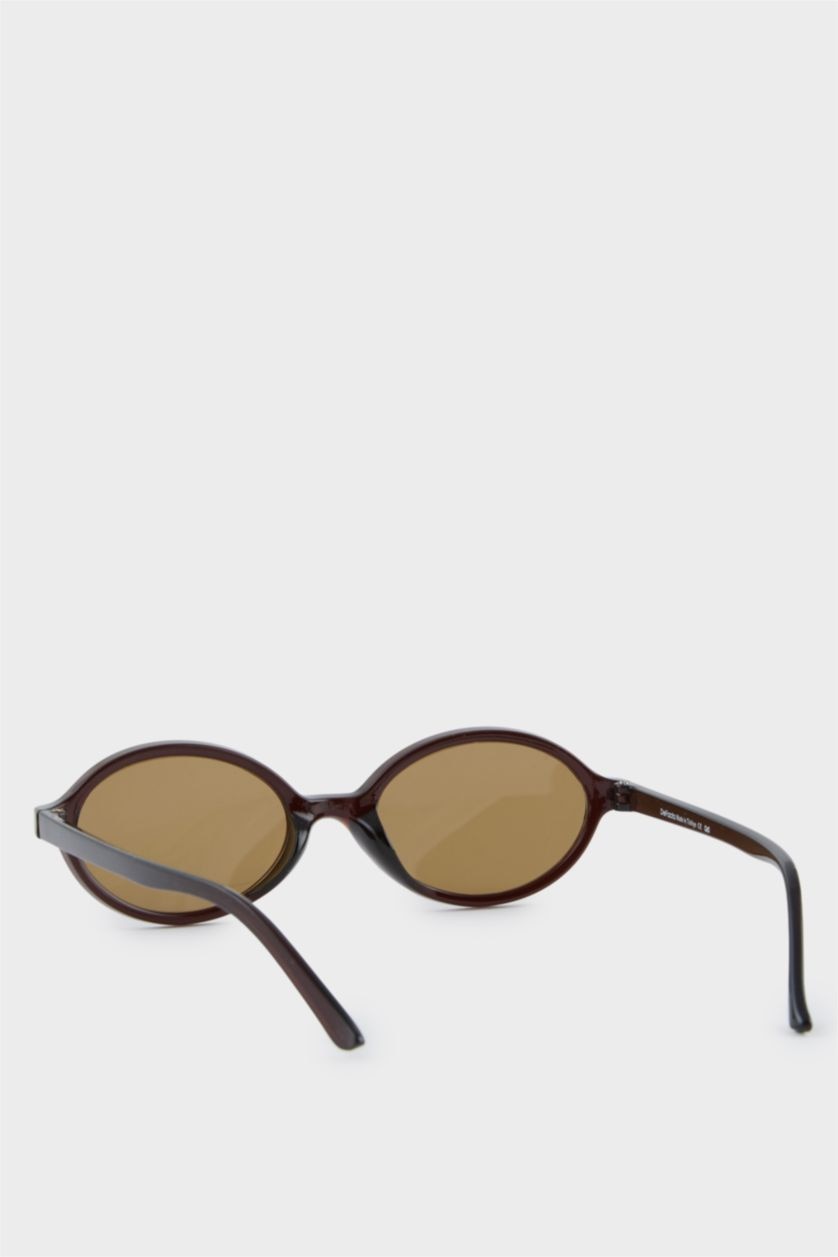 Kadın Kahve Kadın Güneş Gözlüğü