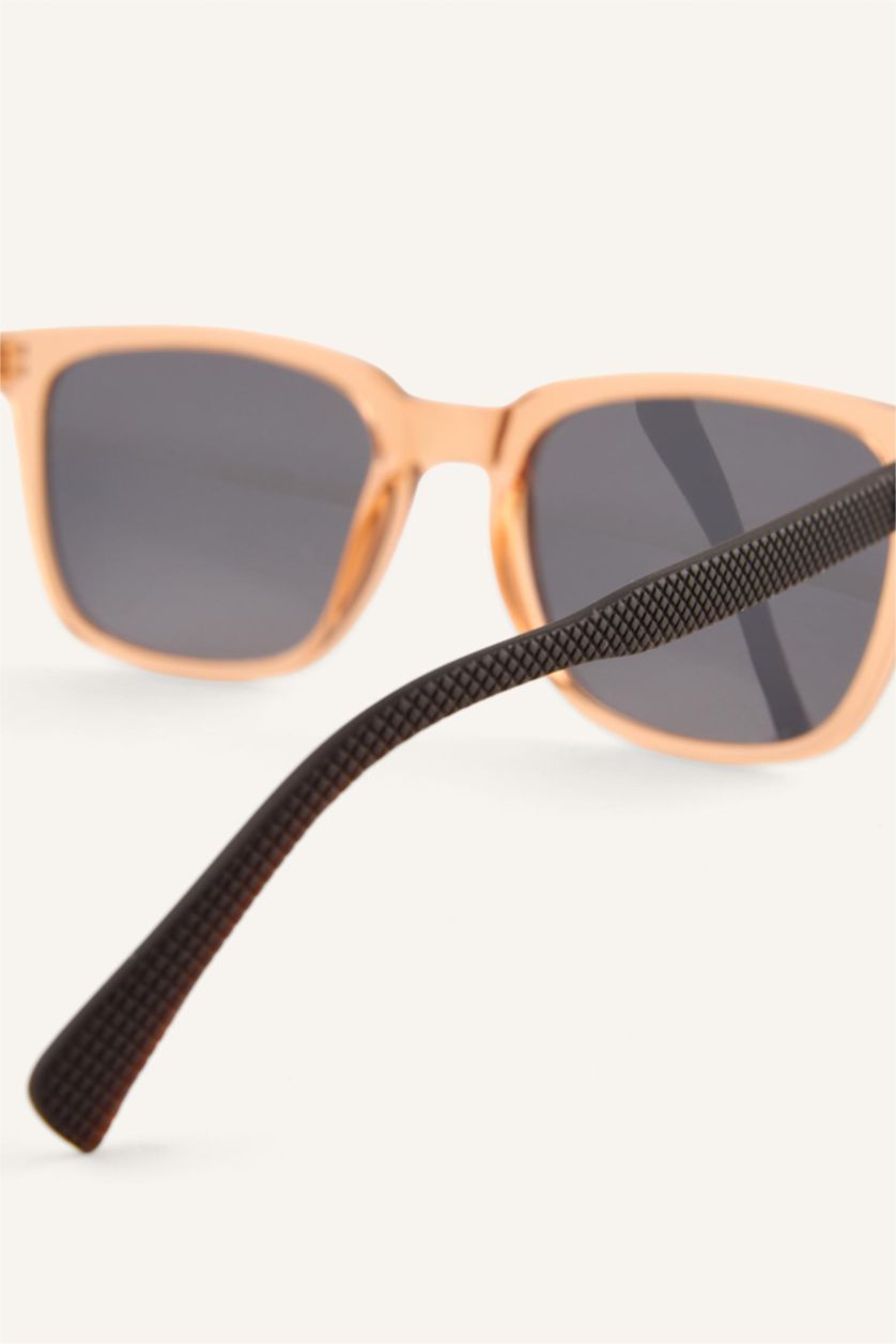 Kadın Kahve Kadın Güneş Gözlüğü