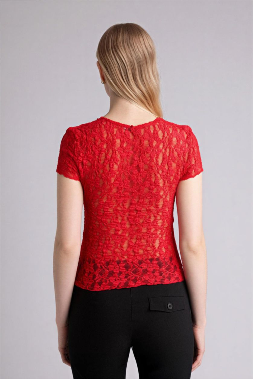 Kadın Kırmızı Fitted Dantel Detaylı Bluz