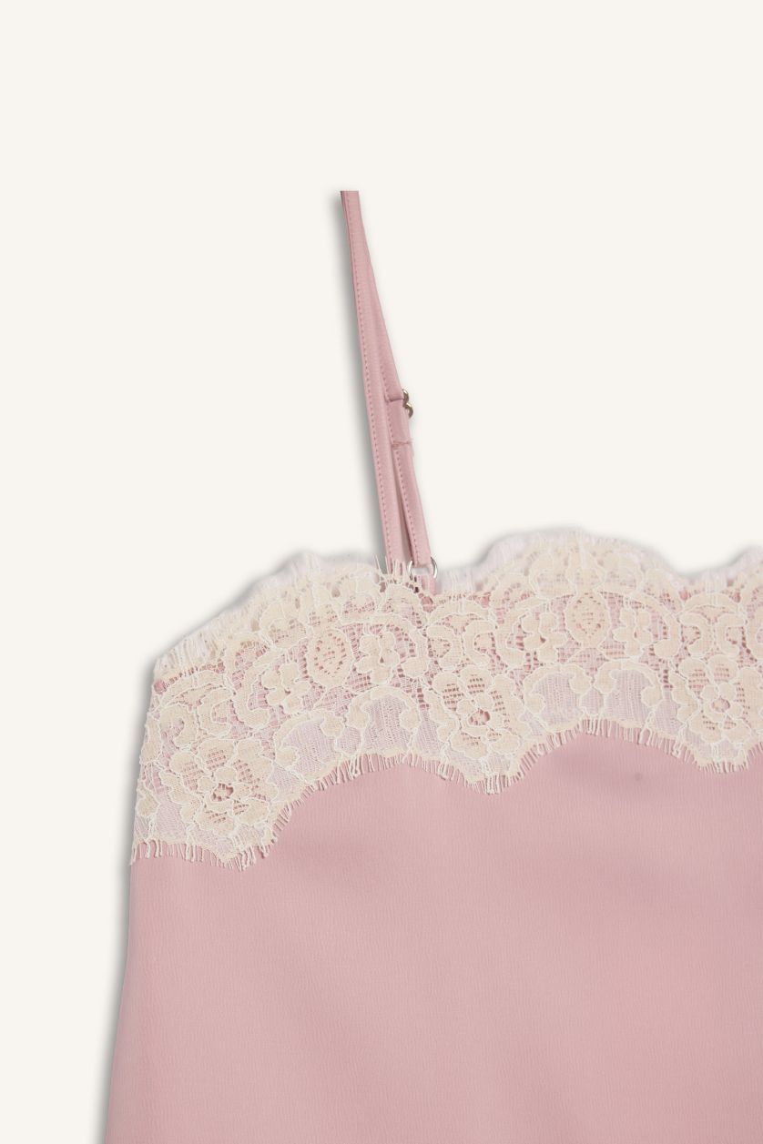 نساء زهري غامق بلوزة ستان قصة عادية بحمالات