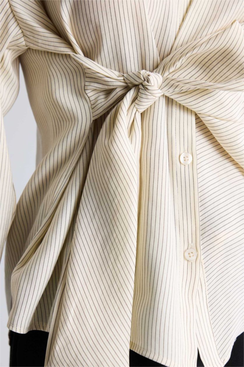 نساء اللون الرملي قميص مخطط ردن طويل اوفر سايز