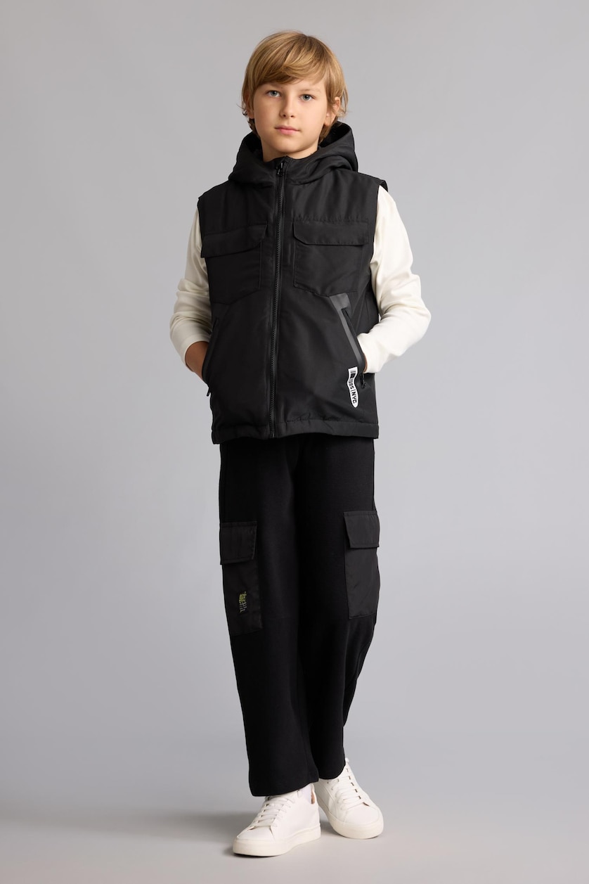 BOYS & TEENS Black Boy Black Hooded Zip-Up Vest