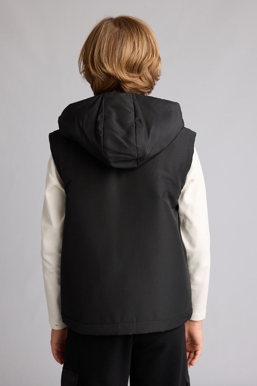 BOYS & TEENS Black Boy Black Hooded Zip-Up Vest