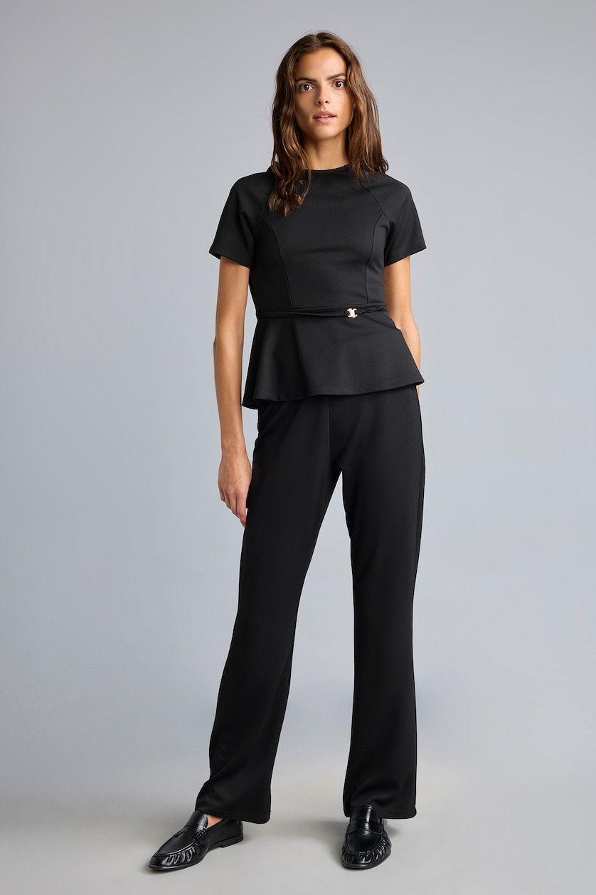 Woman Black Slim Fit Short Sleeve T-Shirt