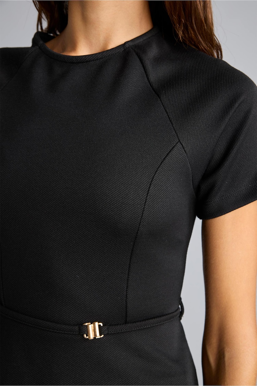 Woman Black Slim Fit Short Sleeve T-Shirt